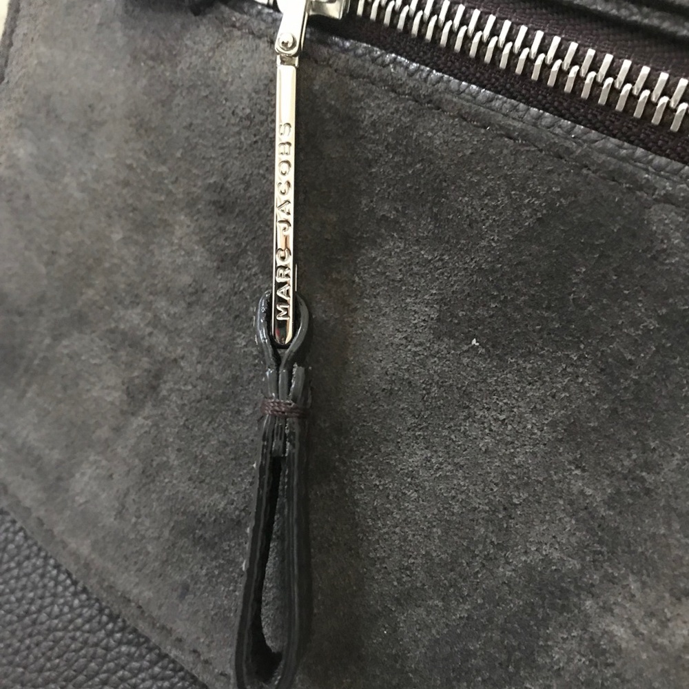 Marc Jacobs “Waverly” rich Chocolate Brown Suede Crossbody Bag - Picture 4 of 8
